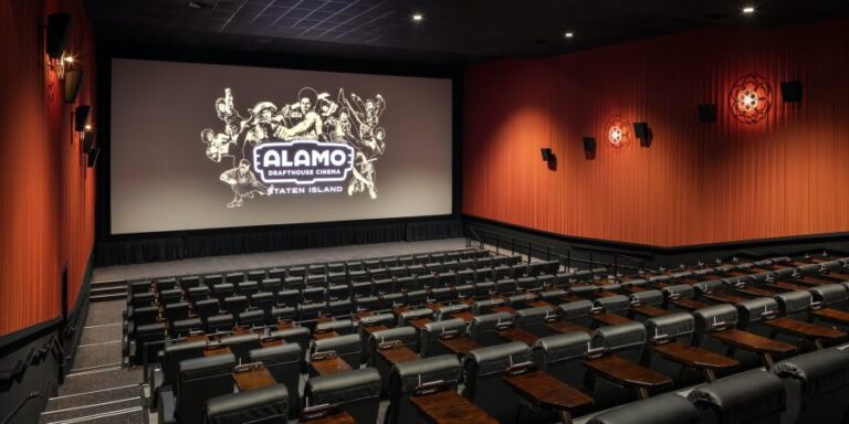 Movie Theaters Near The Staten Island Ferry