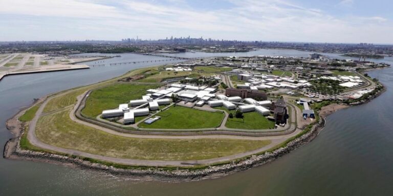 Rikers Island, New York